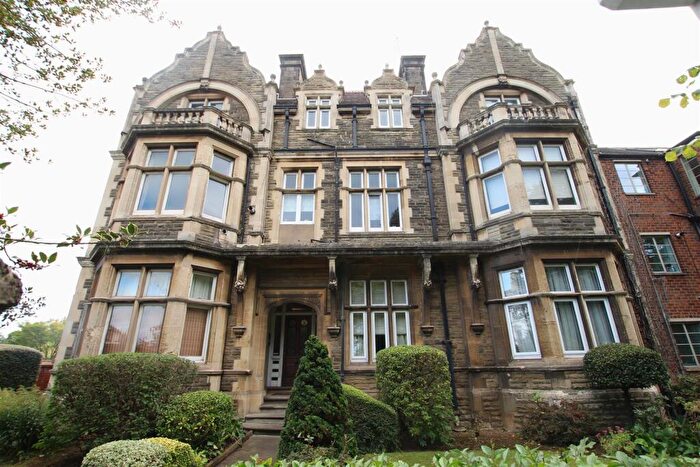 1 Bedroom House For Sale In East Park Parade, Northampton, NN1