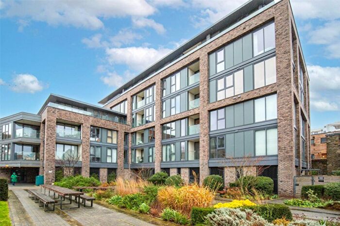 2 Bedroom Apartment To Rent In Lime Kiln Road, Bristol, BS1