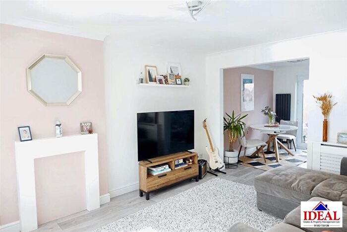 3 Bedroom Detached House For Sale In Clarks Court, Adwick-Le-Street, Doncaster, DN6