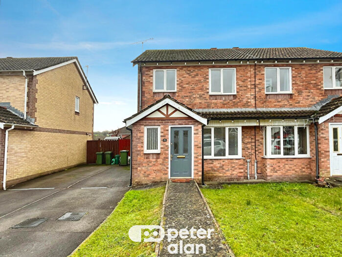 3 Bedroom House To Rent In Heol Rhosyn, Llantwit Fardre, Pontypridd, CF38