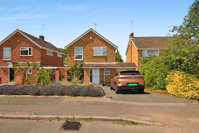 3 Bedroom Detached House For Sale In , Meadow View, Higham Ferrers, NN10