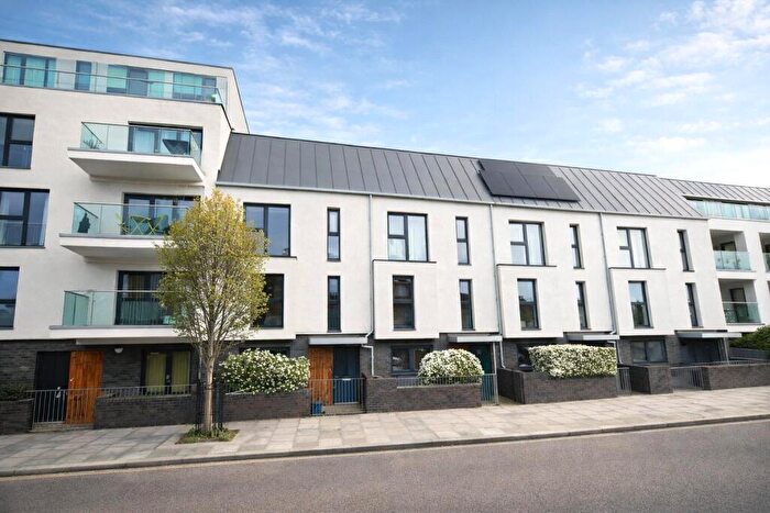 4 Bedroom Terraced House To Rent In Richmond Road, London, E8