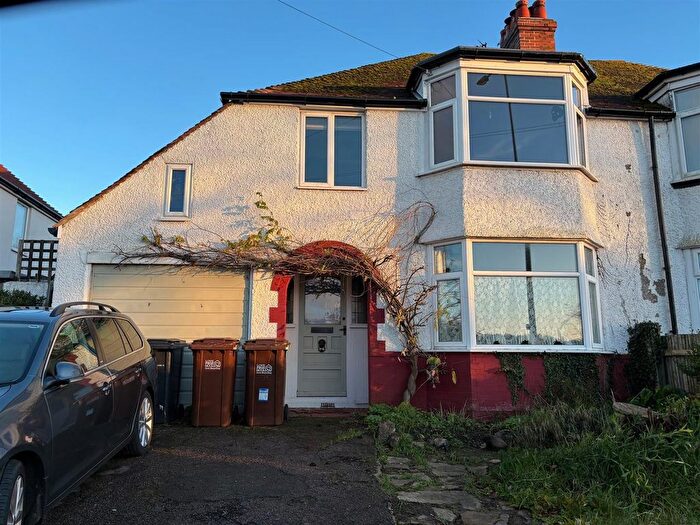 3 Bedroom Semi Detached House For Sale In New Winchelsea Road, Rye, TN31