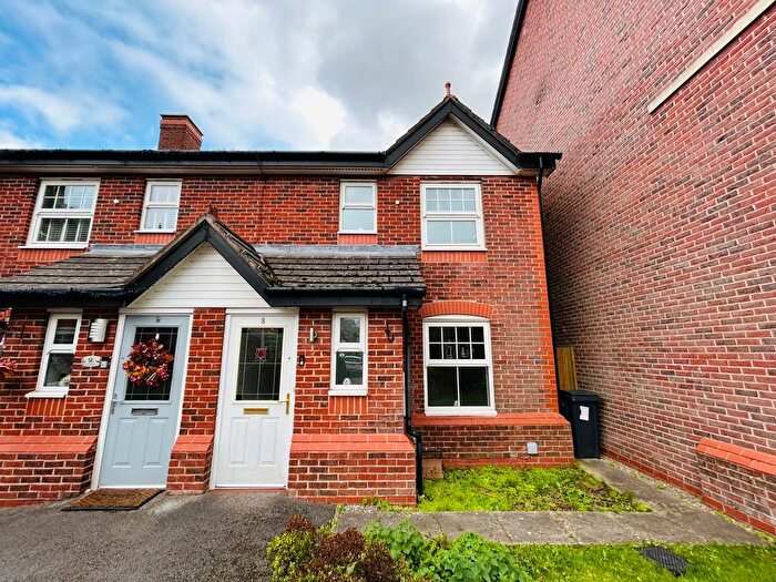 3 Bedroom Semi-Detached House For Sale In Wellcroft Gardens, Lymm, WA13