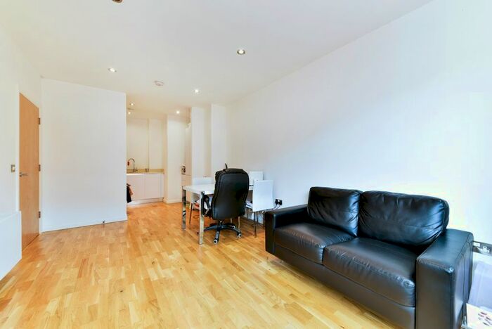 1 Bedroom Flat To Rent In Peterborough Road, Harrow, London, HA1