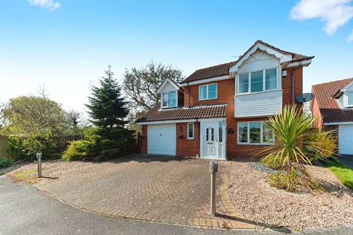 4 Bedroom Detached House For Sale In Parker Close, Grimsby, DN37