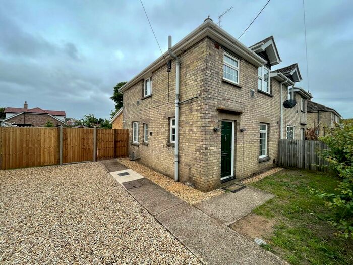 4 Bedroom Semi-Detached House To Rent In Park View, London Road, Brandon, IP27