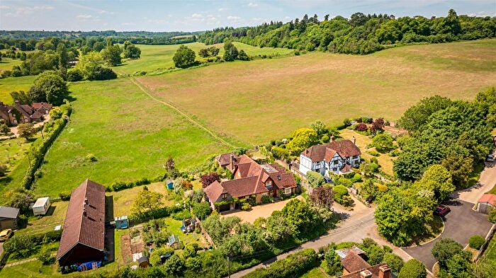 4 Bedroom Detached House For Sale In Littleton Lane, Littleton, Guildford, GU3