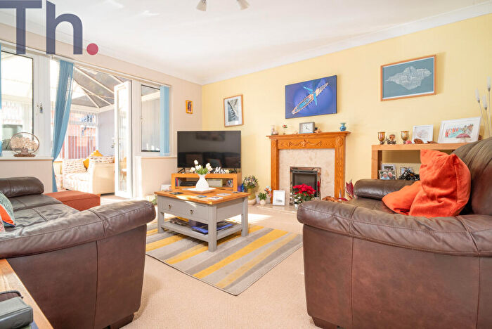 3 Bedroom Detached House For Sale In Newport, Isle Of Wight, PO30