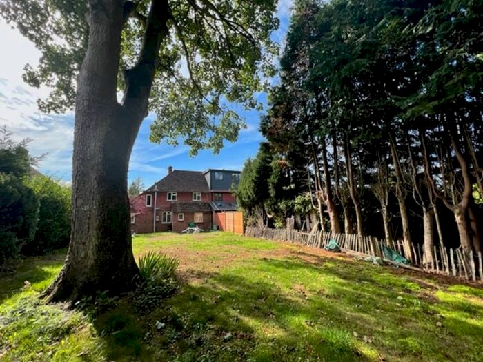 3 Bedroom Semi-Detached House To Rent In The Chestnuts, West Malling, ME19