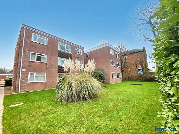 2 Bedroom Flat For Sale In Bournemouth Road, Poole, Dorset, BH14