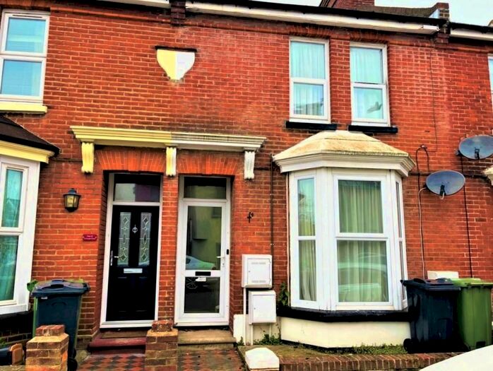 1 Bedroom Flat To Rent In Sturges Road, Ashford, TN24