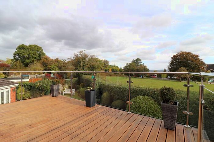 4 Bedroom Detached House For Sale In Fir Tree Close, Coppenhall, Stafford, ST18