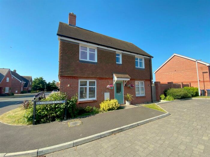3 Bedroom Detached House To Rent In Clematis Close, Worthing, BN13