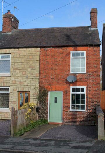 2 Bedroom End Of Terrace House To Rent In Heath Road Sandbach, CW11