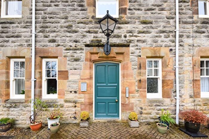 2 Bedroom Flat For Sale In Coach Road, Sleights, Whitby, YO22