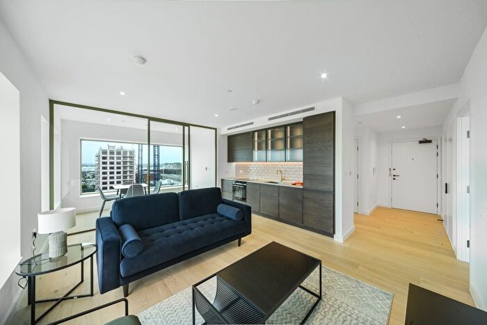 2 Bedroom Flat To Rent In Deanston Building, Royal Wharf Walk, E16