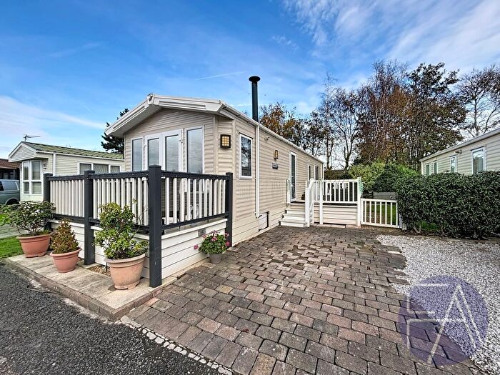 2 Bedroom Mobile/park Home For Sale In Cherry Tree, Riverside Caravan Park, Southport New Road, Southport, Lancashire, PR9