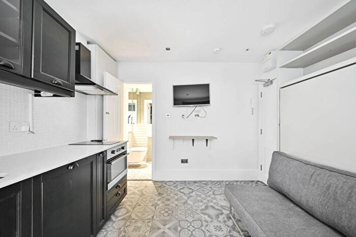 Studio To Rent In Gloucester Place, Marylebone, London, NW1