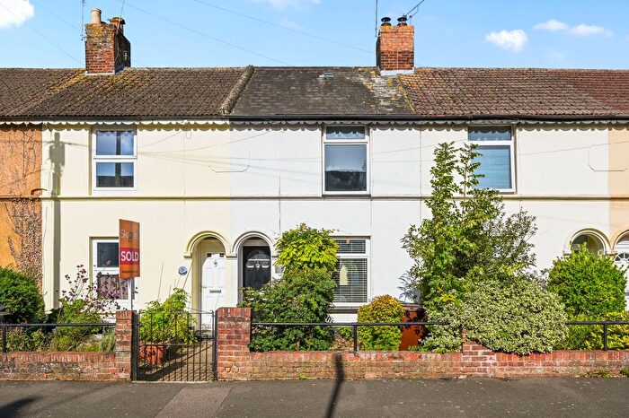 3 Bedroom Terraced House For Sale In Romney Road, Willesborough, TN24