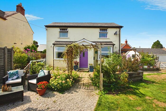 3 Bedroom Detached House For Sale In Woodend Lane, Cam, Dursley, Gloucestershire, GL11