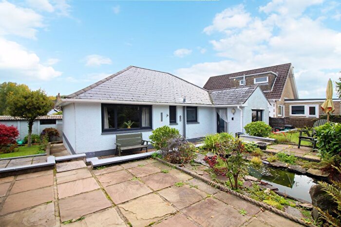 2 Bedroom Detached Bungalow For Sale In New Road, Ynysybwl, Pontypridd, CF37