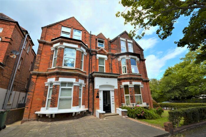 2 Bedroom Flat To Rent In Bouverie Road West, Folkestone, Kent, CT20