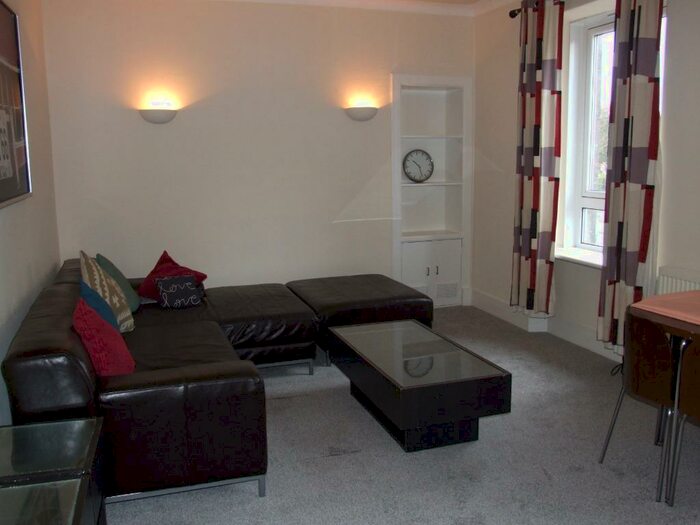 3 Bedroom Flat To Rent In King Street, Old Aberdeen, Aberdeen, AB24