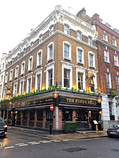 2 Bedroom Flat To Rent In Stafford Street, Mayfair, London, W1S