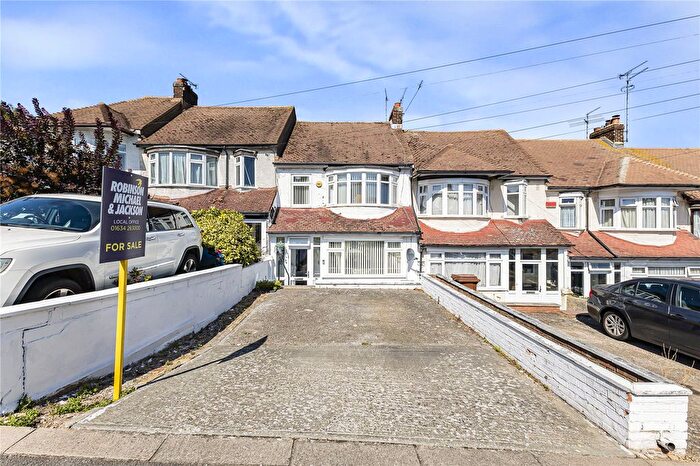 3 Bedroom Terraced House For Sale In Castlemaine Avenue, Gillingham, Kent, ME7