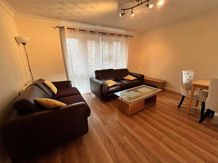 2 Bedroom Flat To Rent In St. Lawrence Quay, Salford, M50