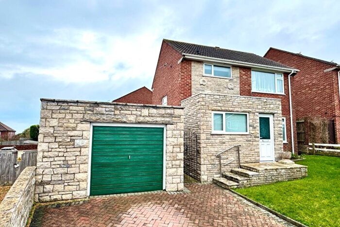 3 Bedroom Detached House For Sale In Hoburne Road, Swanage, BH19