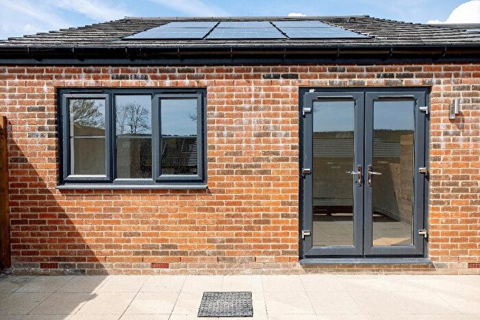 2 Bedroom Bungalow To Rent In The Oaks, Ridding Road, DH7