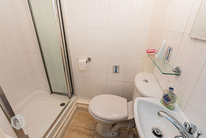 3 Bedroom End Of Terrace House For Sale In Hodge Road, Worsley, Manchester, M28