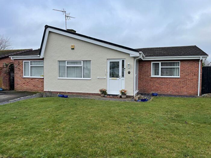 2 Bedroom Detached Bungalow For Sale In The Homestead, Wrexham, LL14