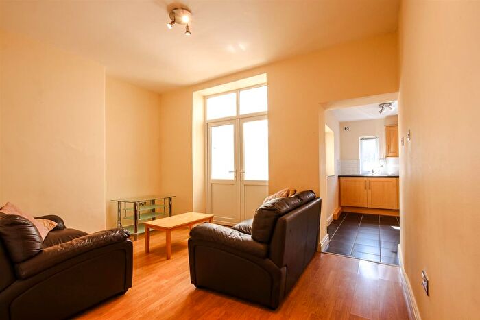 1 Bedroom Flat To Rent In Grosvenor Road, Jesmond, Newcastle Upon Tyne, NE2
