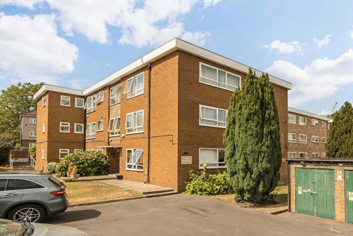 2 Bedroom Flat For Sale In Sheepcote Road, Harrow, HA1