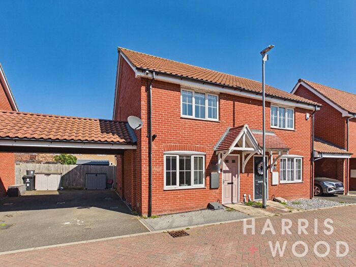 2 Bedroom Semi-Detached House For Sale In Cross Road, Clacton-On-Sea, Essex, CO16