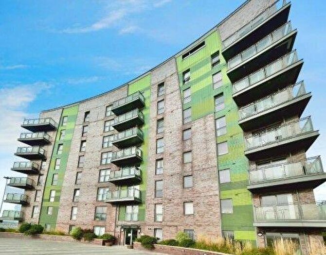 1 Bedroom Apartment For Sale In Echo Central Two, Cross Green Lane, Leeds, LS9