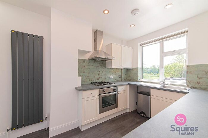 2 Bedroom Flat To Rent In Page Street, Mill Hill, London, NW7