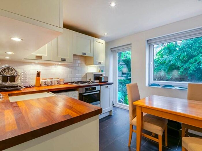 1 Bedroom Flat To Rent In Edith Grove, London, SW1