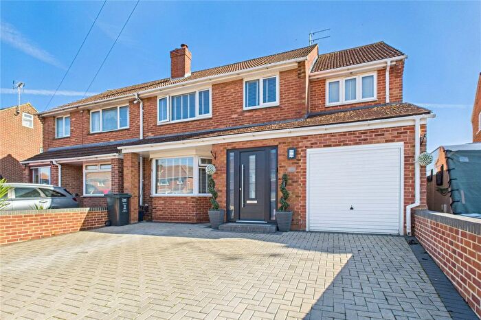 4 Bedroom Semi-Detached House For Sale In Wheeler Avenue, Upper Stratton, Swindon, SN2