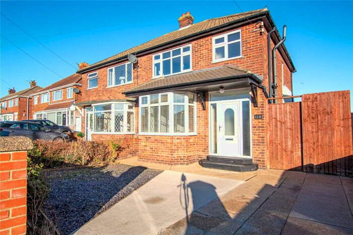 3 Bedroom Semi-Detached House To Rent In Penshurst Road, Cleethorpes, North East Lincs, DN35