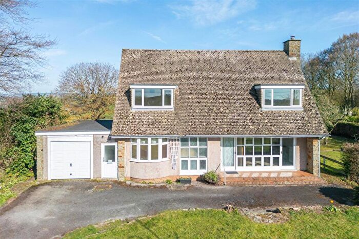 3 Bedroom Detached House For Sale In Steensbridge Nr Leominster With Circa Acre Paddock, HR6