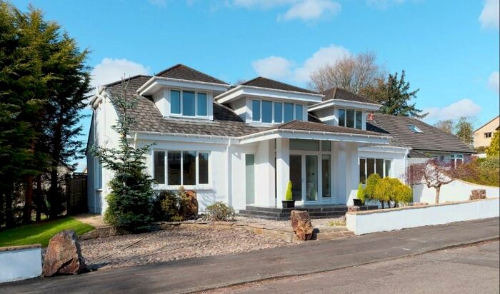 4 Bedroom Detached House To Rent In Connell Crescent, Milngavie, G62