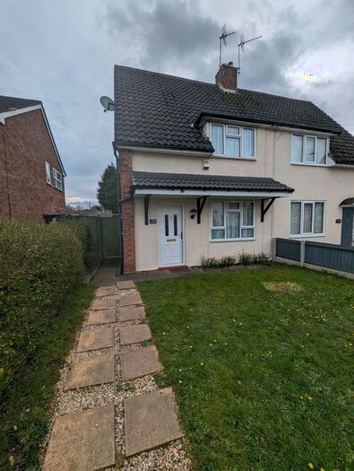 2 Bedroom Property To Rent In Russells Hall Road, Dudley, DY1