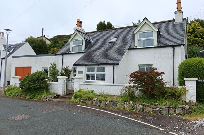 2 Bedroom Detached House For Sale In Kyleakin, Isle Of Skye, IV41