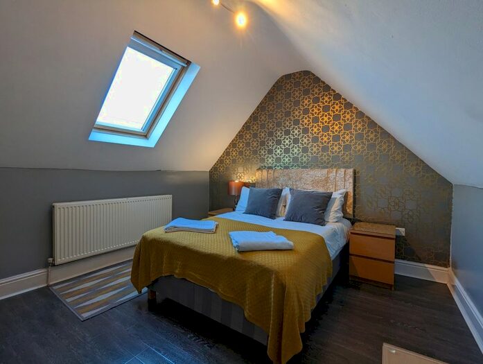 2 Bedroom Flat To Rent In Stanmore Road, Birmingham, B16