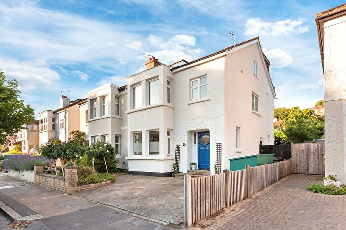 5 Bedroom Semi Detached House For Sale In Warren Avenue, Bromley, BR1
