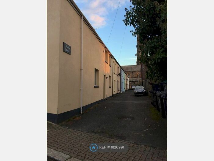 2 Bedroom Terraced House To Rent In Trinity House, Barnstaple, EX32